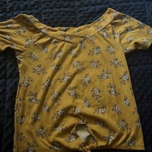 Floral yellow women’s top